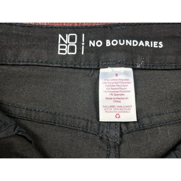 No Boundaries ~ Juniors' Size 3 ~ BLACK ~ Hi-Rise ~ Mom ~ Denim Blue Jeans - Picture 10 of 16